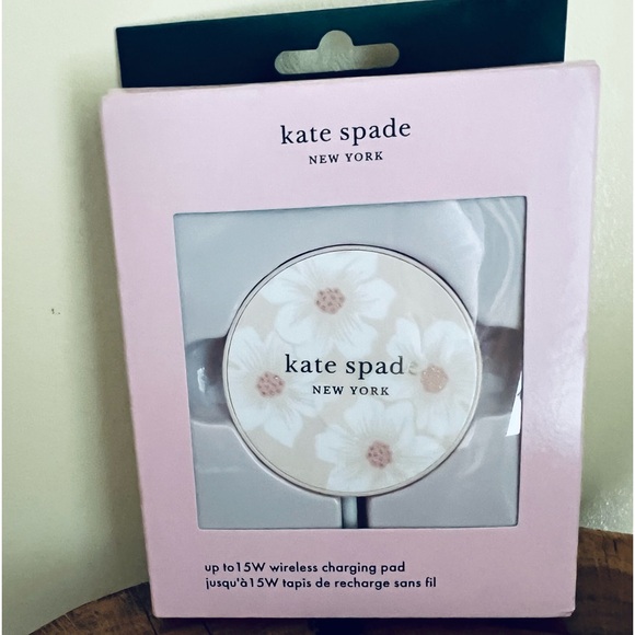 Kate Spade New York 15W Wireless Charging Pad Hollyhock, NIB - Picture 3 of 6